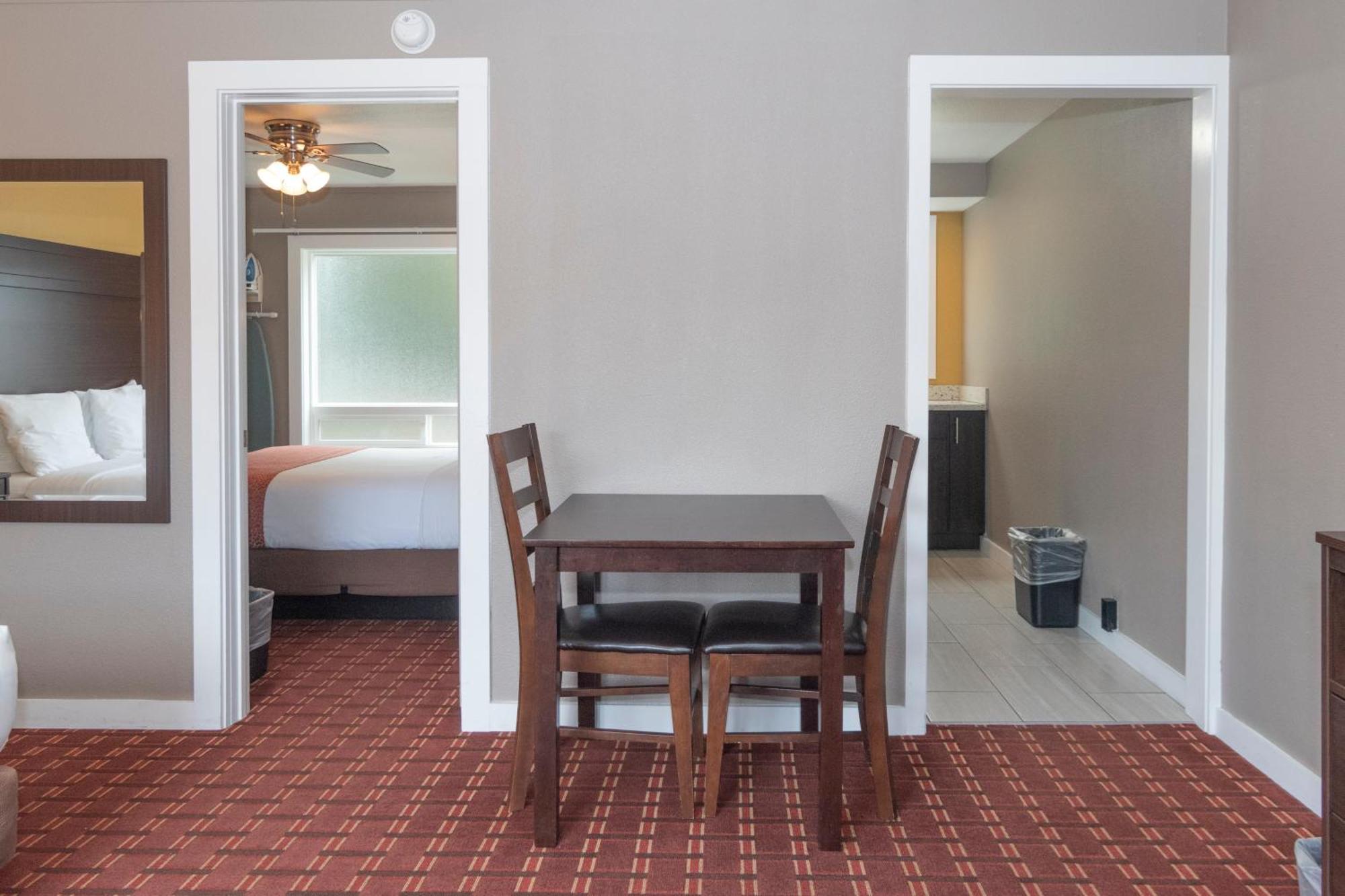 Capitol Hill Motel ポートランド エクステリア 写真