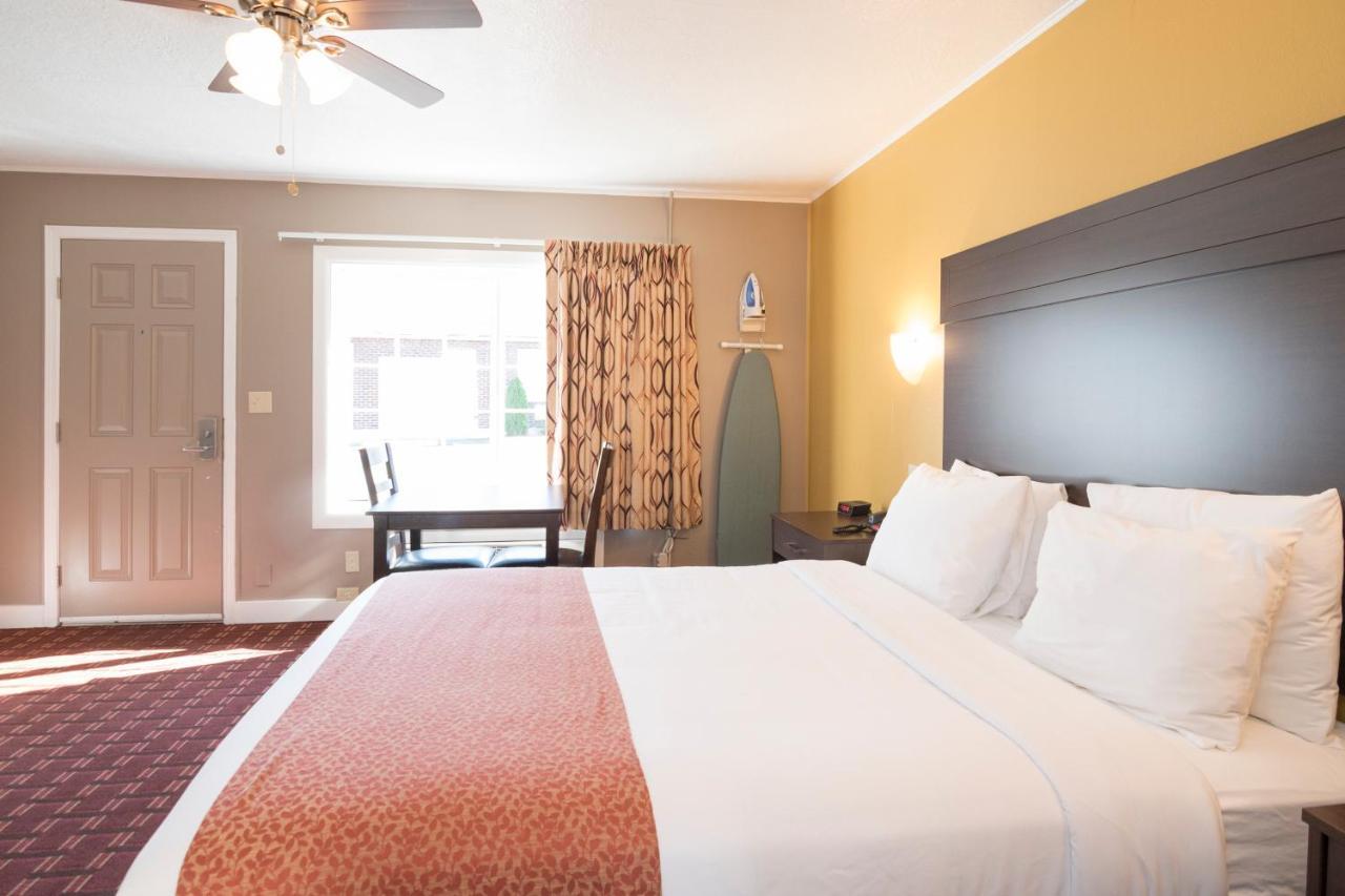 Capitol Hill Motel ポートランド エクステリア 写真