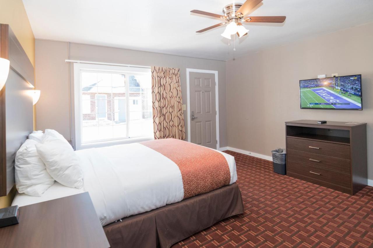 Capitol Hill Motel ポートランド エクステリア 写真
