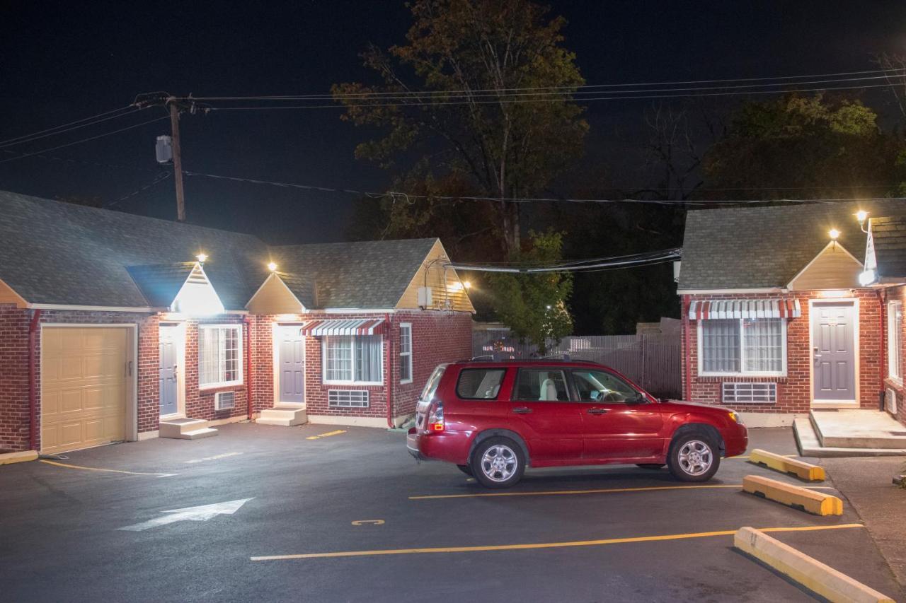Capitol Hill Motel ポートランド エクステリア 写真